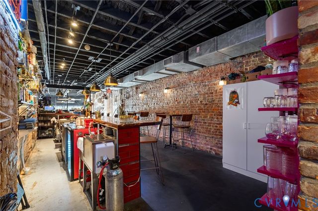 2614 W Cary St, Richmond, VA 23220