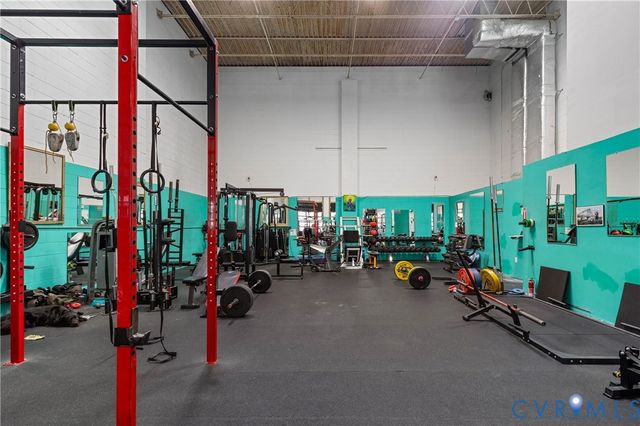 2614 W Cary St, Richmond, VA 23220