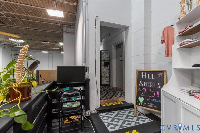 2614 W Cary St, Richmond, VA 23220