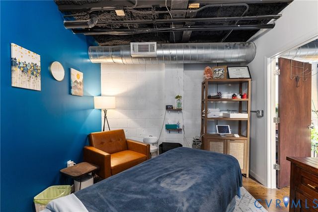 2614 W Cary St, Richmond, VA 23220