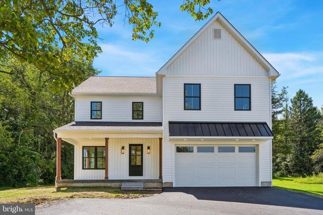 780 E CEDARVILLE RD, Pottstown, PA 19465