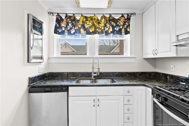 1321 General Lee Avenue, Fayetteville, NC 28305