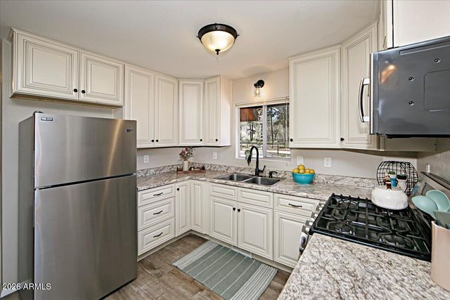 805 MIDDLEBROOK Road, Prescott, AZ 86303