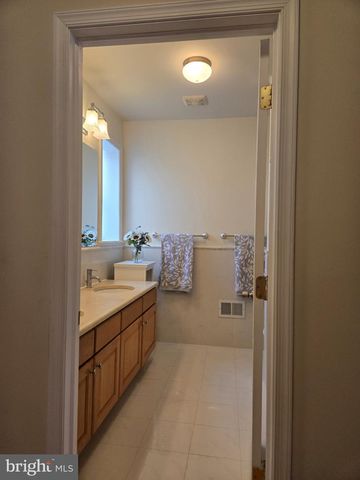 2119 S 18TH ST, Philadelphia, PA 19145