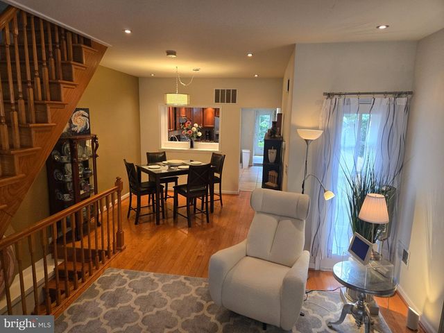 2119 S 18TH ST, Philadelphia, PA 19145