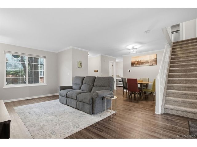 1912 S Balsam St, Lakewood, CO 80227