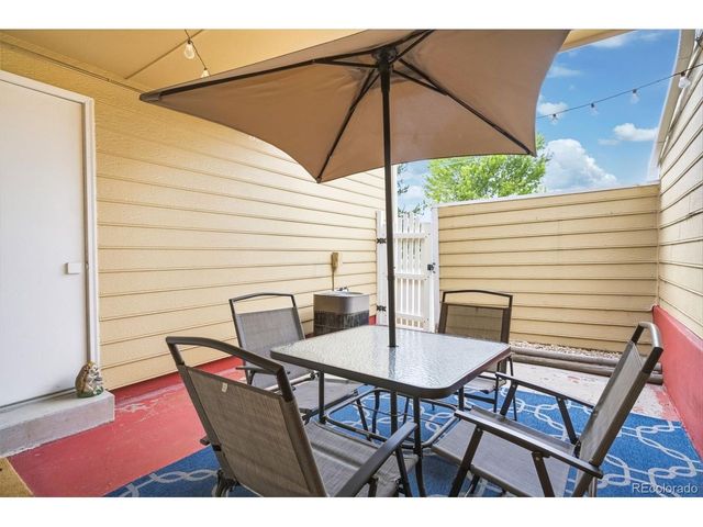 1912 S Balsam St, Lakewood, CO 80227