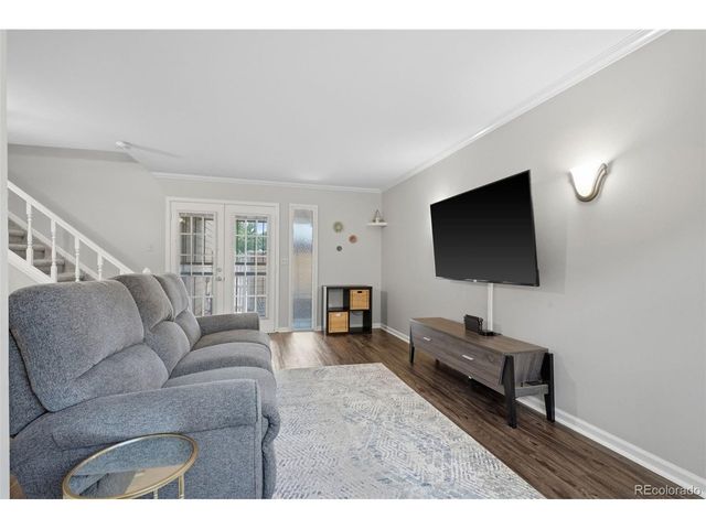 1912 S Balsam St, Lakewood, CO 80227