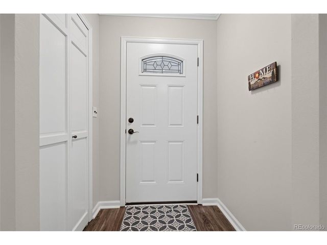 1912 S Balsam St, Lakewood, CO 80227