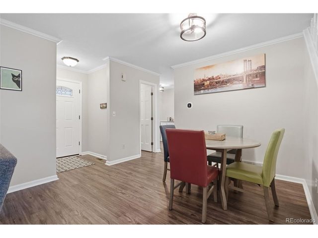 1912 S Balsam St, Lakewood, CO 80227