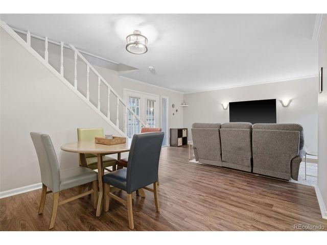 1912 S Balsam St, Lakewood, CO 80227
