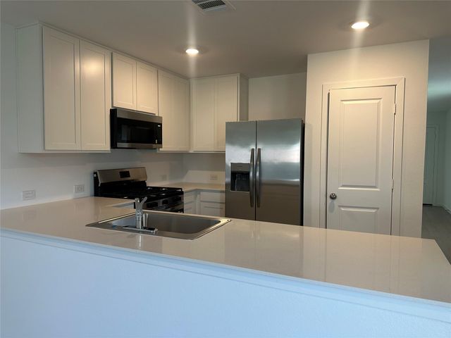31415 Pratola Serra Circle, Huffman, TX 77336