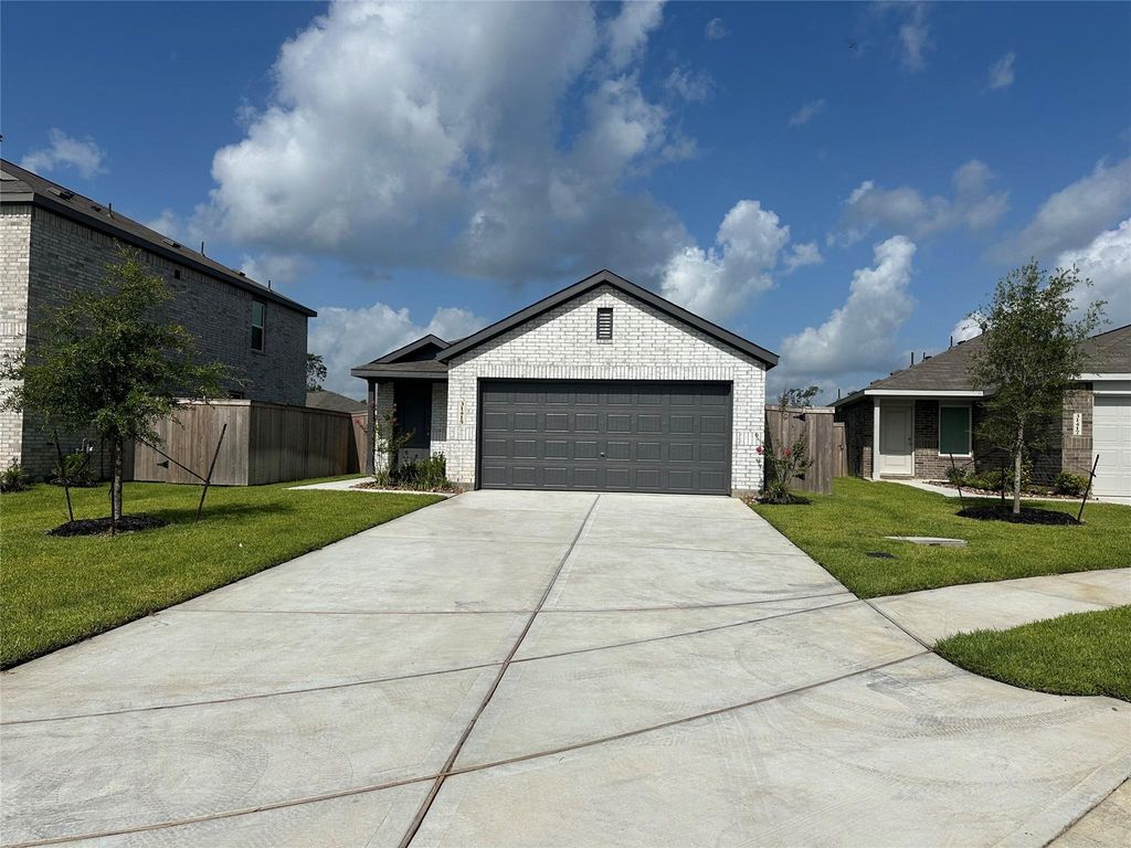 31415 Pratola Serra Circle, Huffman, TX 77336