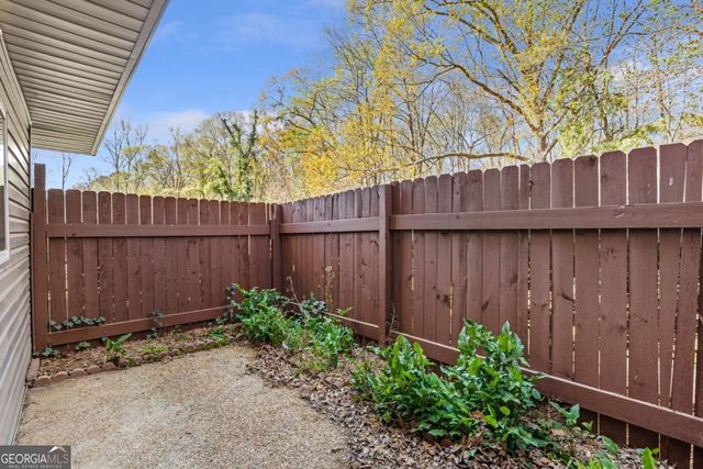 4908 Willow Lane, Austell, GA 30106