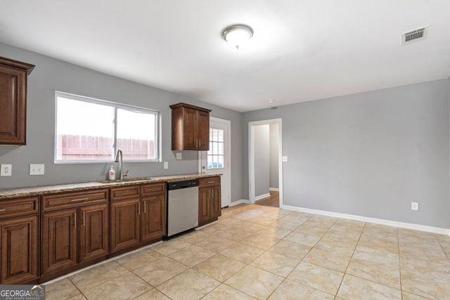 4908 Willow Lane, Austell, GA 30106