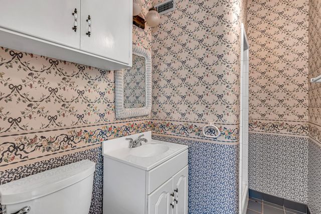 1502 Paradise Lane, Los Banos, CA 93635