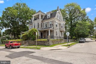 400 E VERNON RD, Philadelphia, PA 19119