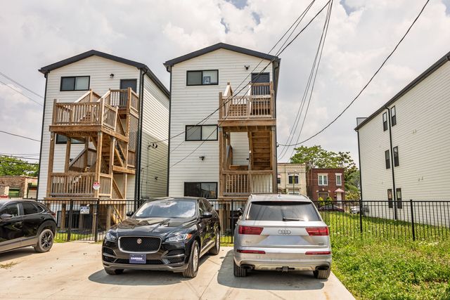 6316 S Evans Avenue, Chicago, IL 60637
