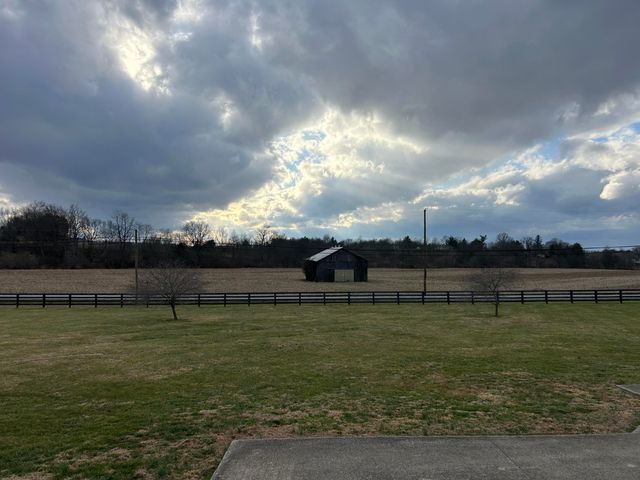 104 Stewart Street, Perryville, KY 40468