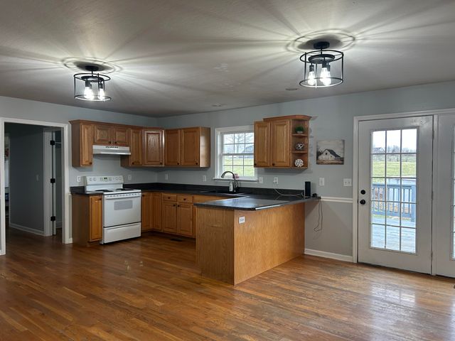 104 Stewart Street, Perryville, KY 40468