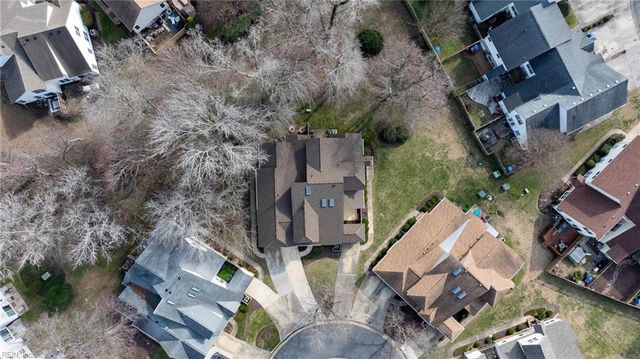 1309 Quail Creek Holw Apt B, Chesapeake, VA 23320