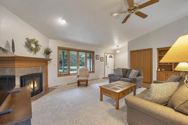 3605 SOLITUDE ROAD, De Pere, WI 54115