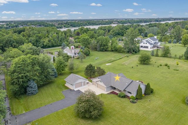 3605 SOLITUDE ROAD, De Pere, WI 54115