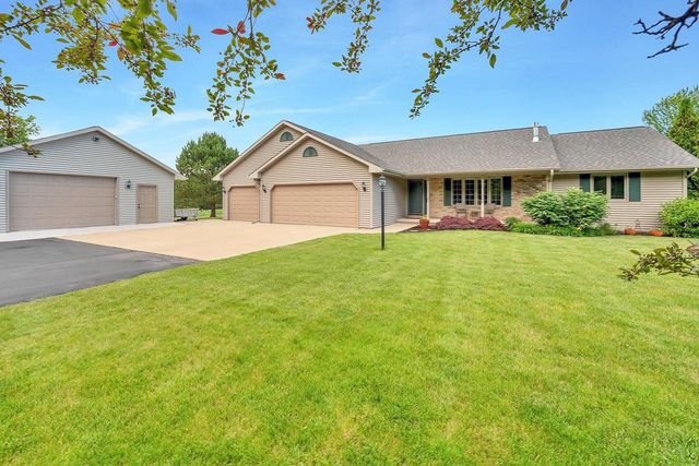 3605 SOLITUDE ROAD, De Pere, WI 54115