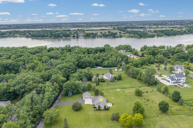 3605 SOLITUDE ROAD, De Pere, WI 54115