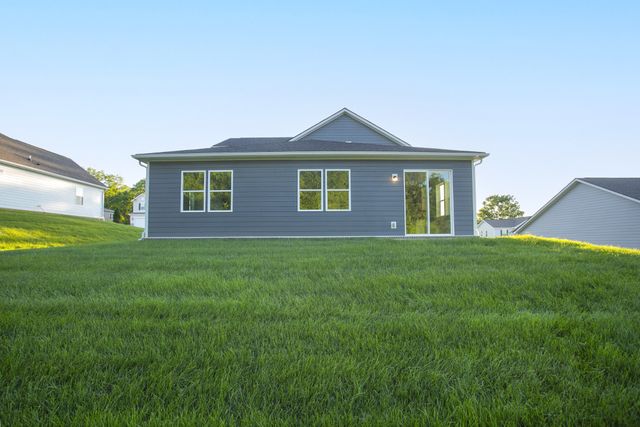 2372 Williamsport Landing, Columbia, TN 38401