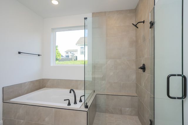 2372 Williamsport Landing, Columbia, TN 38401