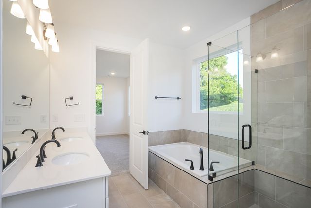 2372 Williamsport Landing, Columbia, TN 38401
