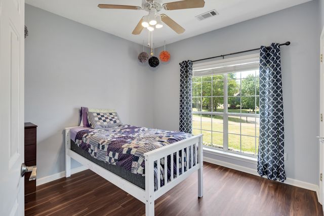 75 CYPRESS GROVE CV, Oakland, TN 38060