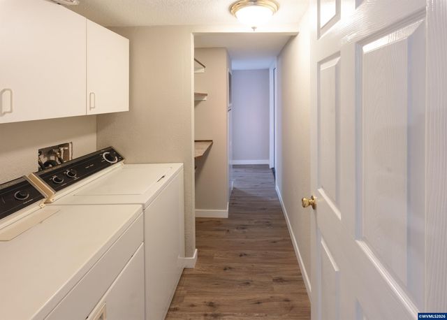 505 Leroy Av J, Molalla, OR 97038