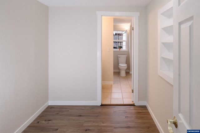 505 Leroy Av J, Molalla, OR 97038