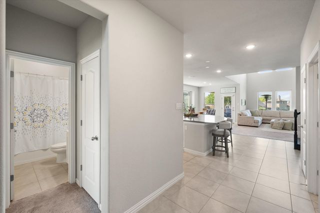 444 Windy Knoll, Burleson, TX 76028