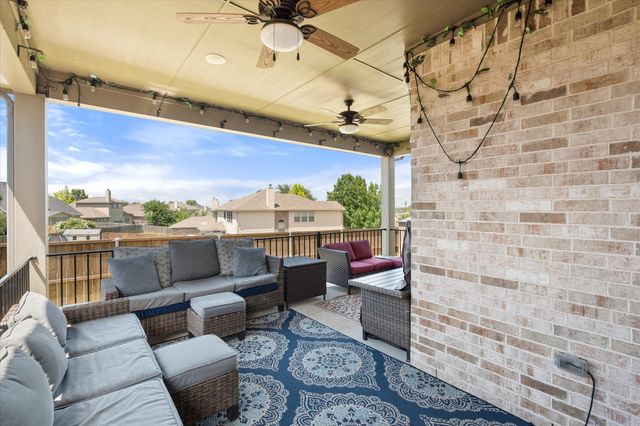 444 Windy Knoll, Burleson, TX 76028