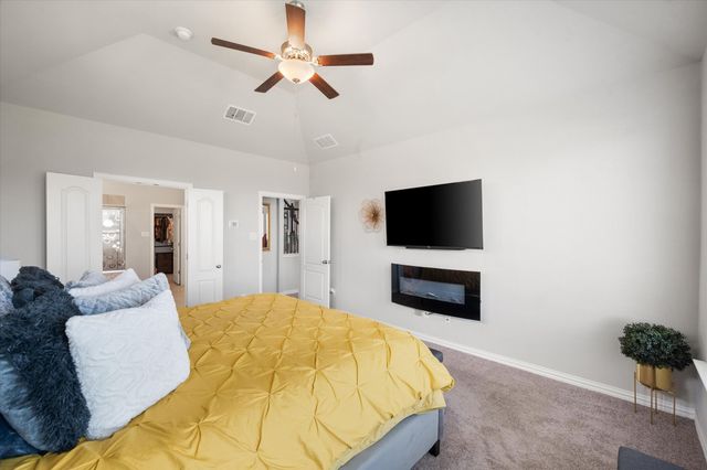 444 Windy Knoll, Burleson, TX 76028
