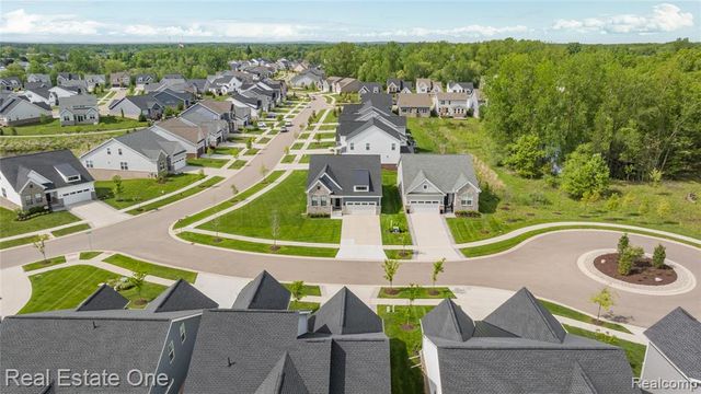 7656 Dunlap Court, West Bloomfield, MI 48322