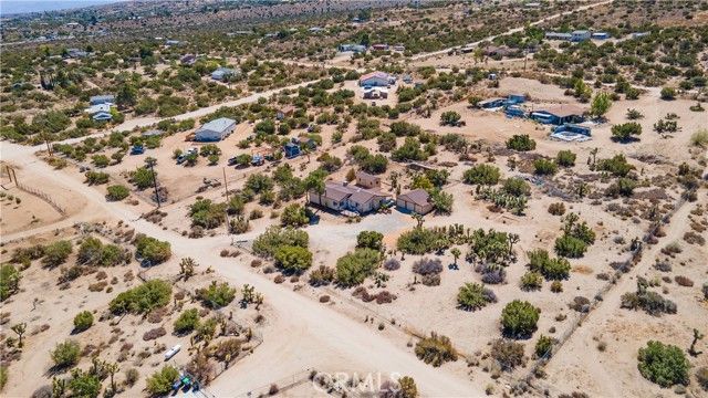 2033 Hollister Road, Pinon Hills, CA 92372