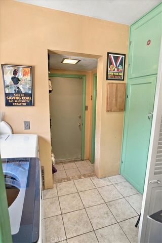 927 N Cordova, Burbank, CA 91505