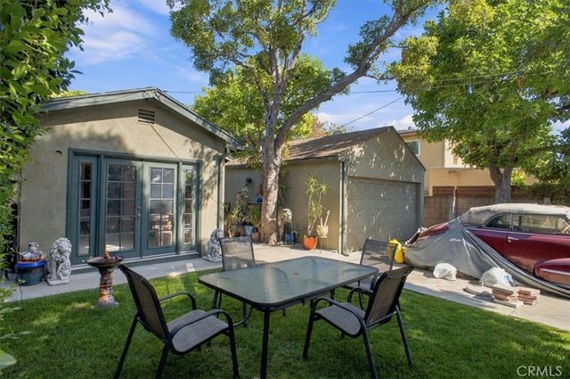 927 N Cordova, Burbank, CA 91505