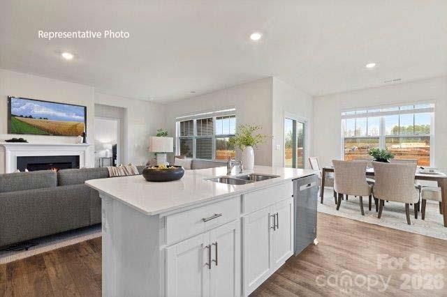 132 Freshwater Pond Way, Mooresville, NC 28117