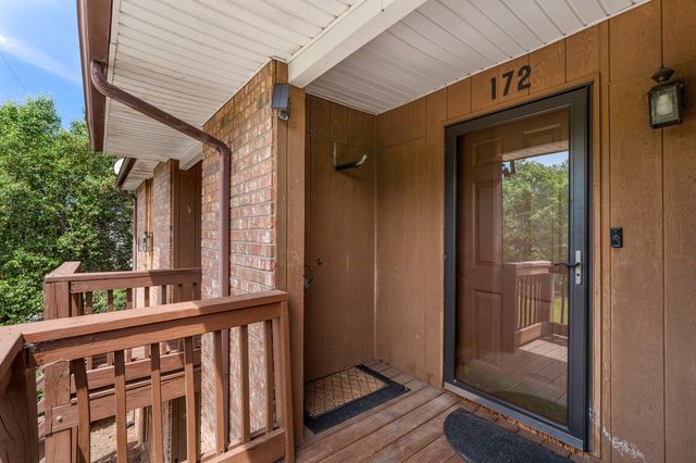 172 Brooke Castle Dr, Hermitage, TN 37076