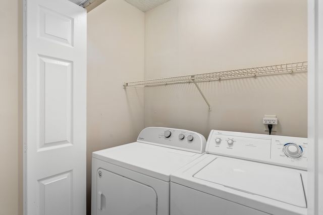 172 Brooke Castle Dr, Hermitage, TN 37076