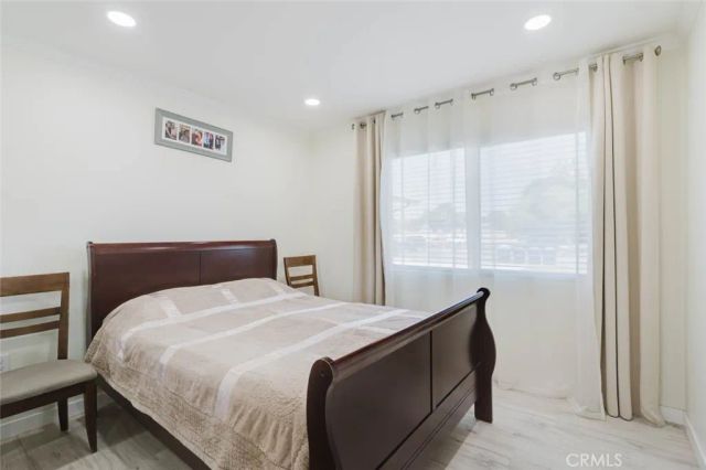 8963 Mclennan, Northridge, CA 91343