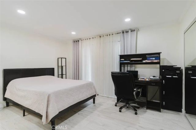 8963 Mclennan, Northridge, CA 91343