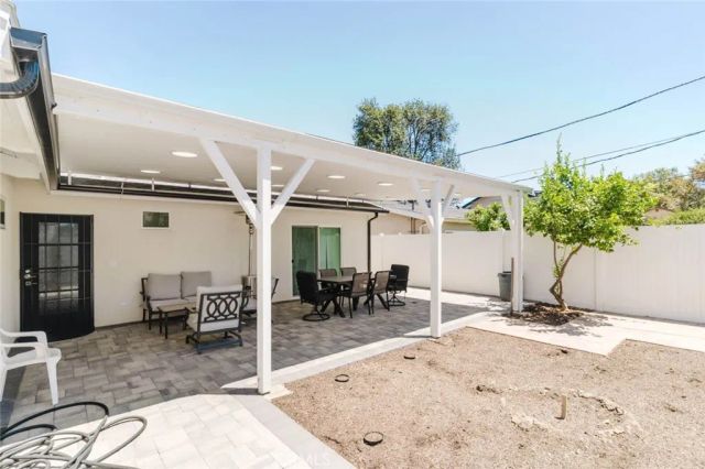 8963 Mclennan, Northridge, CA 91343