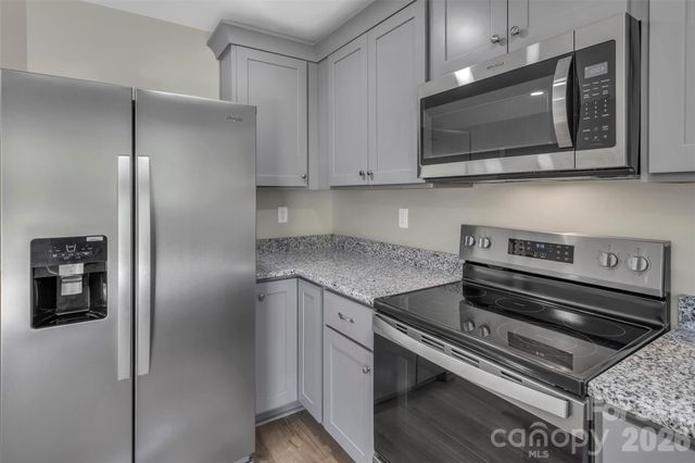 1210 Old Greenbriar Drive, Lancaster, SC 29720
