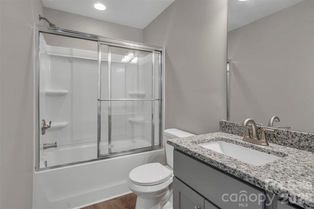 1210 Old Greenbriar Drive, Lancaster, SC 29720